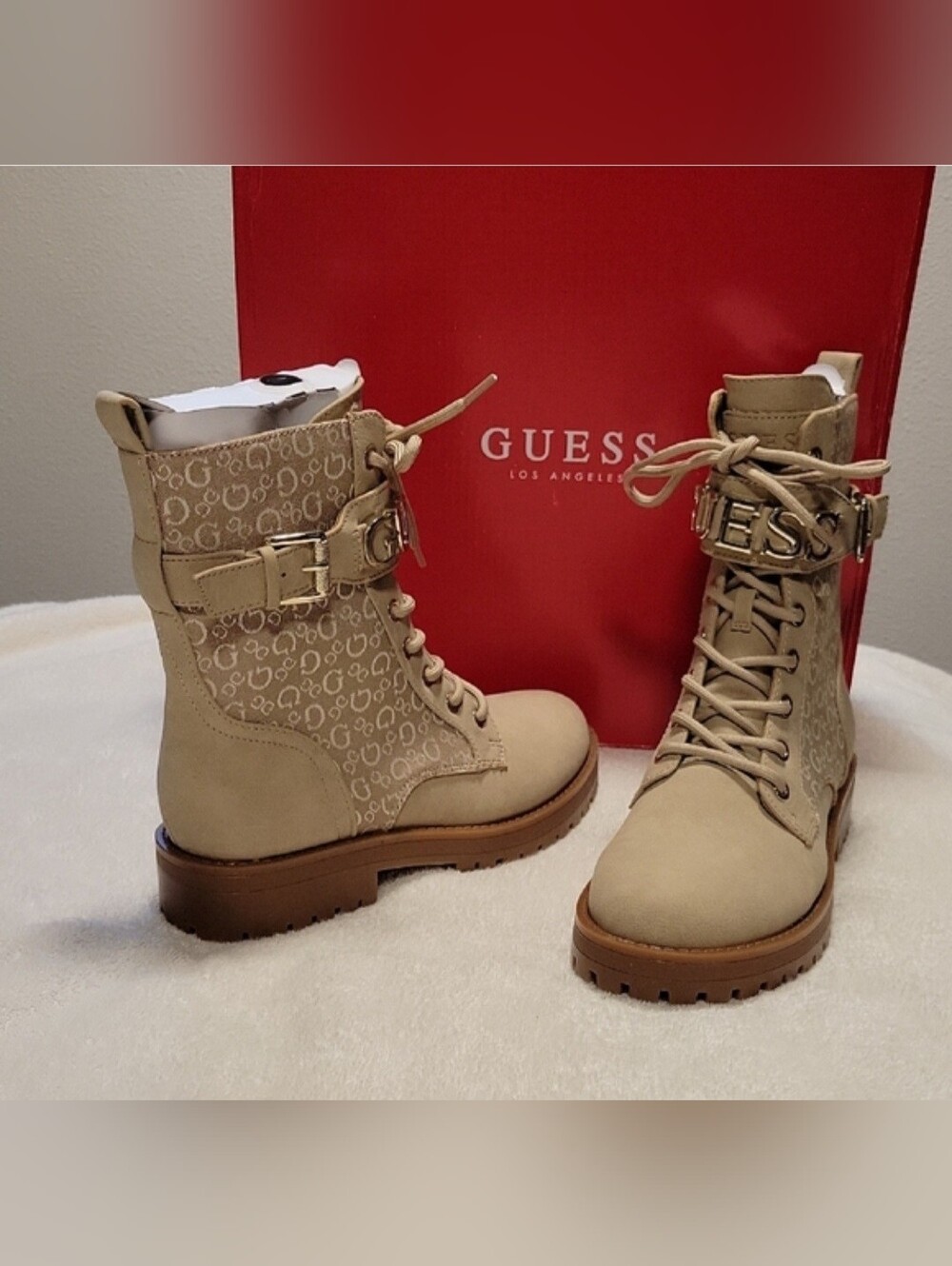 GUESS Avarry Logo Utiluty Women's Tan Lace-Up Boots, Faux Leather, NIB
